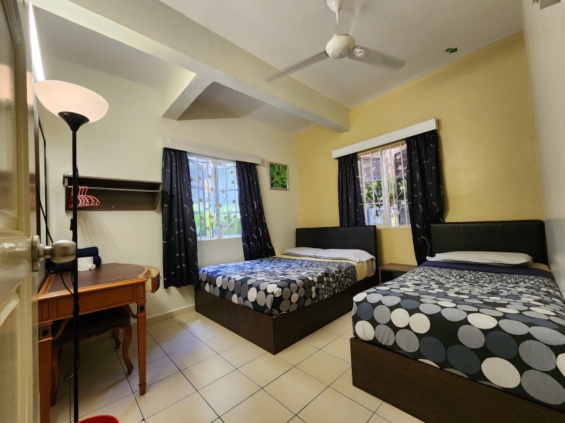 hotel-img