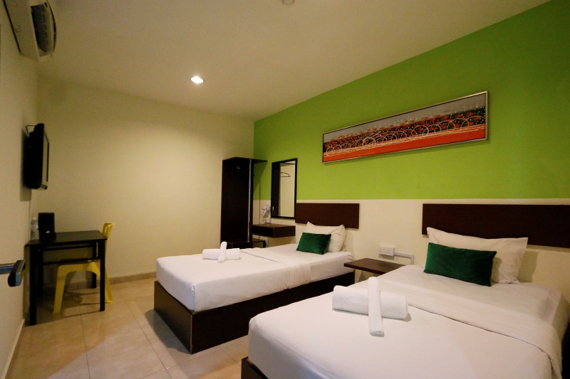 hotel-img