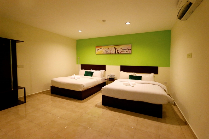hotel-img