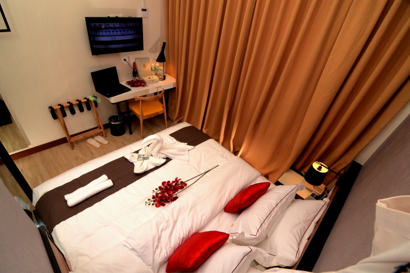 hotel-img