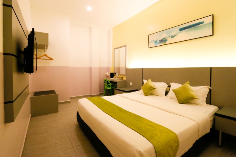hotel-img