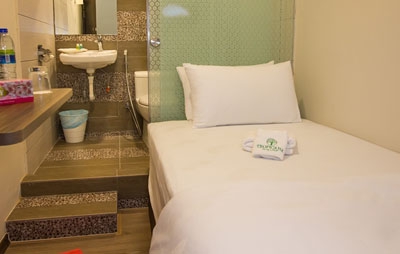 hotel-img