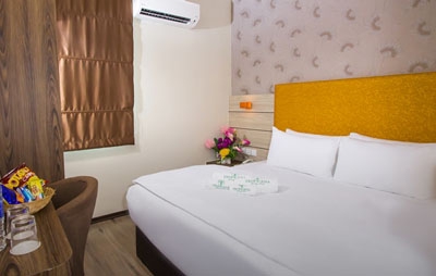 hotel-img