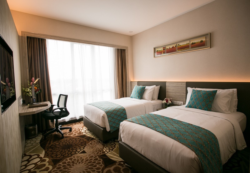 hotel-img