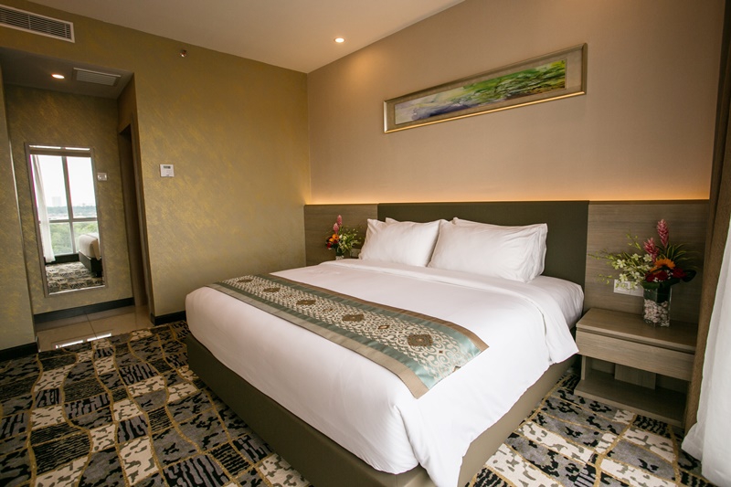 hotel-img